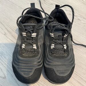 Women’s Xero 360 Sneakers